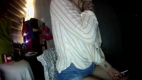 Leeah CloudZzz online show from 09/17/25, 08:21