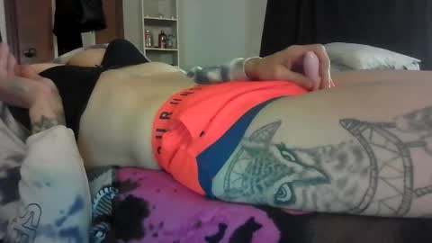Snapshot of sexxileeah42o chatting on 05/19/26, 08:48 Leeah CloudZzz online show from 05/19/26, 08:48