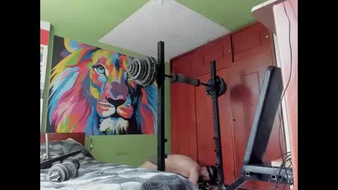 Snapshot of sexxmann77 chatting on 10/07/25, 06:16 sexmann77 online show from 10/07/25, 06:16