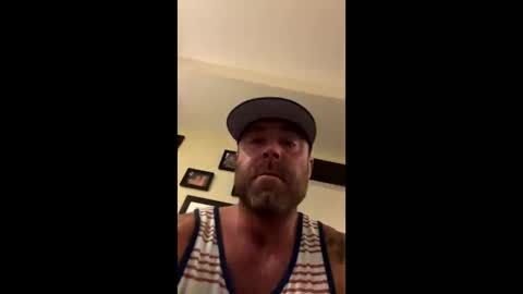 Snapshot of sexxxxycouple604 chatting on 10/01/25, 12:44 Big uncut hunk online show from 10/01/25, 12:44