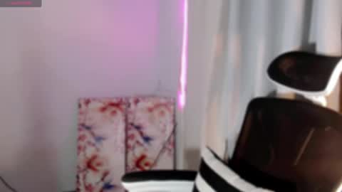 Snapshot of sexxxy_caroline chatting on 07/21/26, 10:06 sexxxy_caroline online show from 07/21/26, 10:06