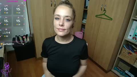sexxxycrystali online show from 11/14/25, 08:46