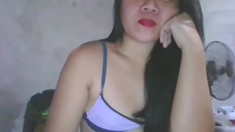 Snapshot of sexxxymomsh chatting on 05/07/26, 07:14 sexxxymomsh online show from 05/07/26, 07:14