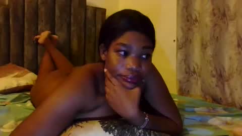 Snapshot of sexxy_beiby chatting on 03/17/26, 03:22 sexxy_beiby online show from 03/17/26, 03:22