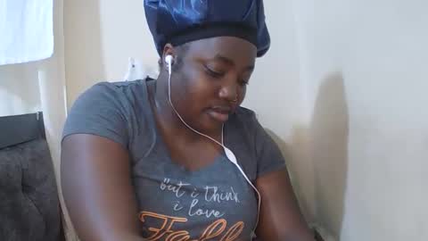 sexxy_bree online show from 10/03/25, 08:50