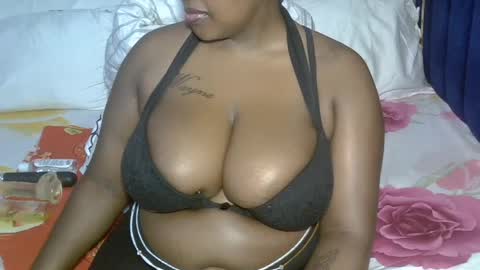 Snapshot of sexxy_brii chatting on 05/22/26, 04:52 sexxy_brii online show from 05/22/26, 04:52