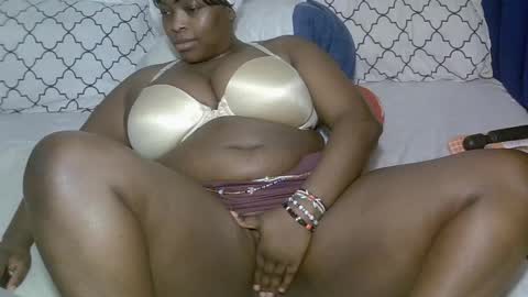 Snapshot of sexxy_brii chatting on 07/02/26, 03:23 sexxy_brii online show from 07/02/26, 03:23