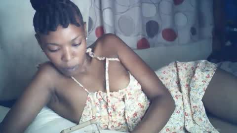 Snapshot of sexxy_curvy23 chatting on 02/06/26, 04:39 sexxy_curvy23 online show from 02/06/26, 04:39