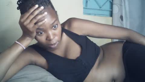 sexxy_curvy23 online show from 07/17/26, 04:08