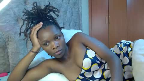 Snapshot of sexxy_santa chatting on 12/05/24, 08:00 Santa online show from 12/05/24, 08:00