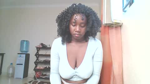 Sweet doll  online show from 09/15/25, 06:24