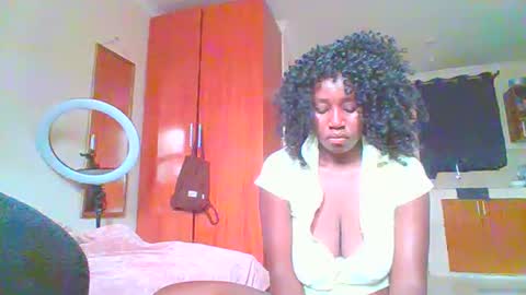 Sweet doll  online show from 09/21/25, 06:59
