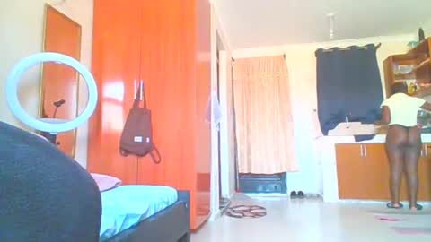 Sweet doll  online show from 10/01/25, 07:14