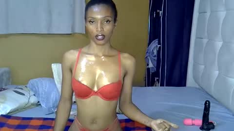 Snapshot of sexxy_tiana chatting on 06/10/26, 02:45 sexxy_tiana online show from 06/10/26, 02:45