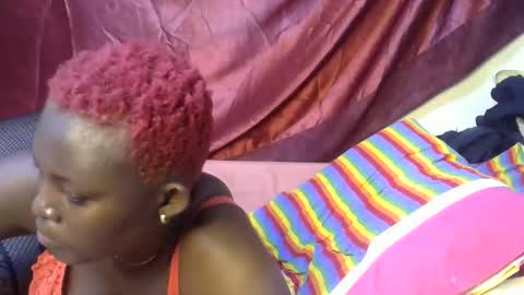 Snapshot of sexxy_triza chatting on 09/11/25, 11:05 triza online show from 09/11/25, 11:05