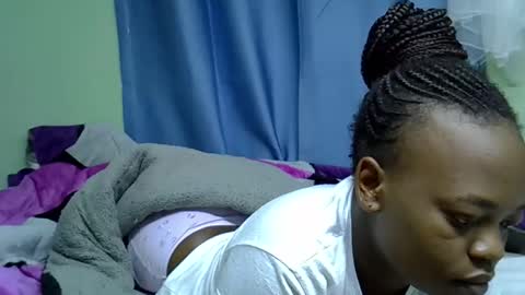 African Queen online show from 05/23/26, 01:22