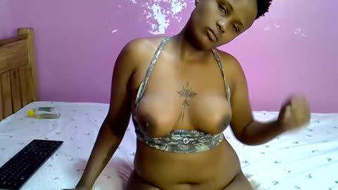 Snapshot of sexxychrista chatting on 11/16/25, 10:37 call me kyeem online show from 11/16/25, 10:37