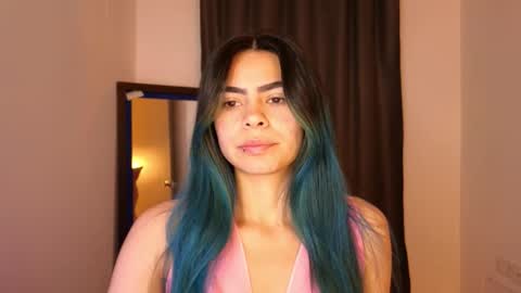 Snapshot of sexxylady__ chatting on 11/16/25, 10:32 Angie online show from 11/16/25, 10:32