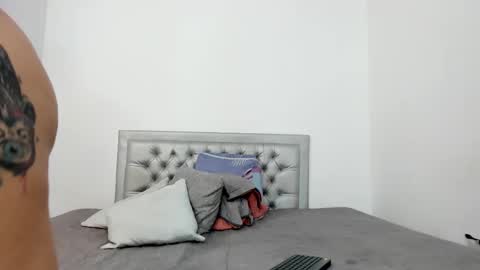 sexxylatincouple1 online show from 03/01/26, 10:28