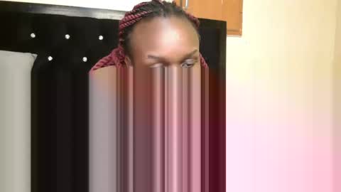 Snapshot of sexxymaya25 chatting on 09/27/25, 07:13 maya online show from 09/27/25, 07:13