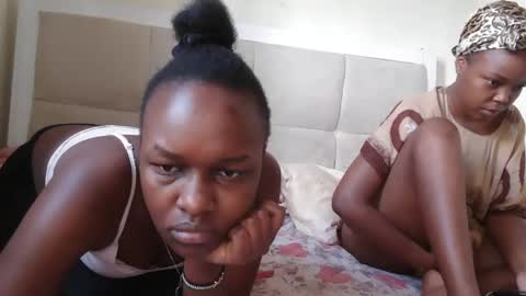 maya online show from 12/16/25, 07:46