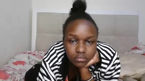 maya online show from 12/19/25, 04:30