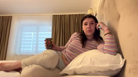 Snapshot of sexy07sexy chatting on 03/12/25, 06:07 Ana  Rusakova online show from 03/12/25, 06:07