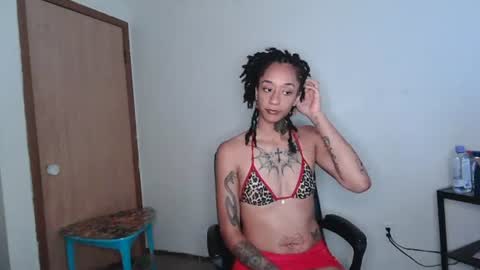 Snapshot of sexy6foot chatting on 06/29/26, 08:31 sexy6foot online show from 06/29/26, 08:31