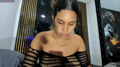 Snapshot of sexy78michell chatting on 07/15/26, 05:23 sexy78michell online show from 07/15/26, 05:23