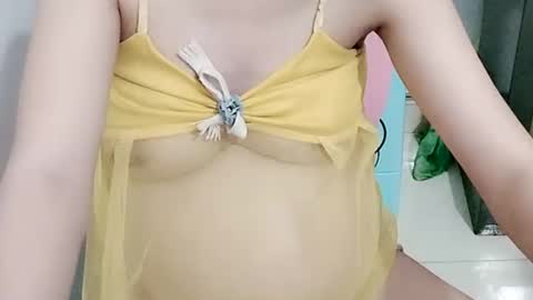 Snapshot of sexy8685 chatting on 04/16/26, 02:23 sexy8685 online show from 04/16/26, 02:23