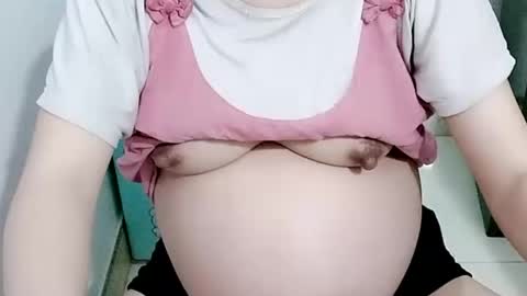 Snapshot of sexy8685 chatting on 04/18/26, 11:16 sexy8685 online show from 04/18/26, 11:16