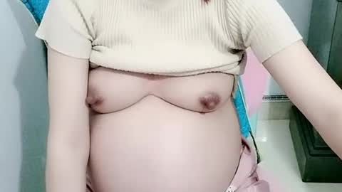 Snapshot of sexy8685 chatting on 04/20/26, 01:41 sexy8685 online show from 04/20/26, 01:41