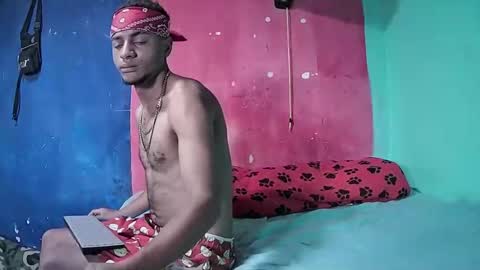 Snapshot of sexy_0boy chatting on 02/12/26, 01:39 Sebastian online show from 02/12/26, 01:39