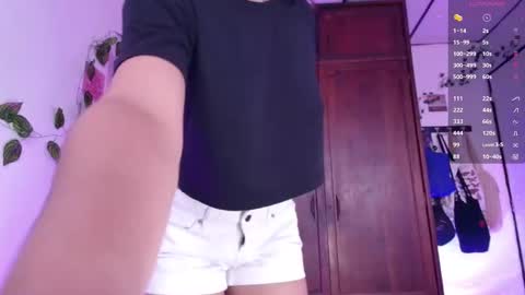 Snapshot of sexy__emma chatting on 11/12/25, 08:19 sexy__emma online show from 11/12/25, 08:19