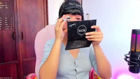 Snapshot of sexy__emma chatting on 04/16/26, 05:58 sexy__emma online show from 04/16/26, 05:58