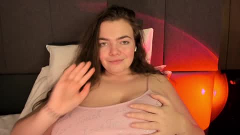 Hello dear. I will be glad to meet you.  see you soon. online show from 01/10/25, 09:53