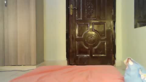 Ariana online show from 01/25/25, 06:57