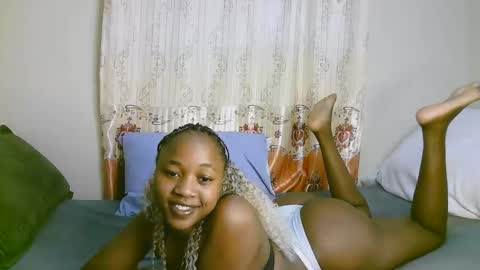 Ariana online show from 03/03/25, 04:14