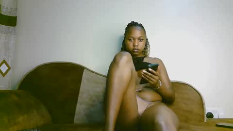 Ariana online show from 03/08/25, 06:21