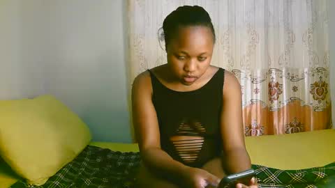 Ariana online show from 09/25/25, 10:52