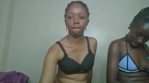 sexy_banny4 online show from 01/15/26, 01:05