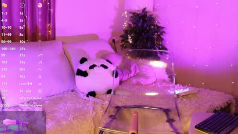 Lina online show from 02/09/25, 11:25