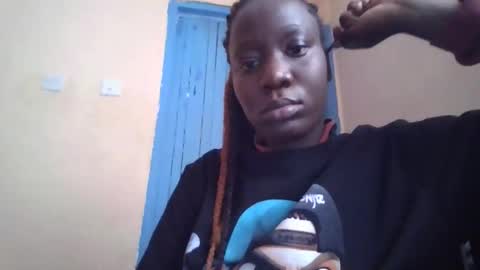 Snapshot of sexy_butty01 chatting on 09/22/25, 09:44 sexy_butty01 online show from 09/22/25, 09:44