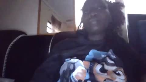 Snapshot of sexy_butty01 chatting on 11/19/25, 12:05 sexy_butty01 online show from 11/19/25, 12:05