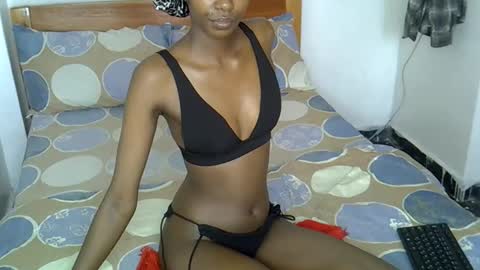 sexy_charliee online show from 02/03/26, 02:22