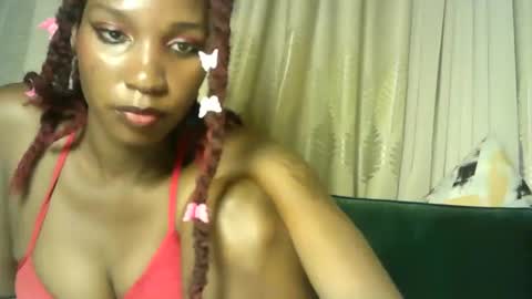 sexy_chocoy05 online show from 11/25/25, 06:41