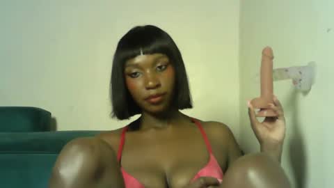 Snapshot of sexy_chocoy05 chatting on 02/05/26, 10:42 sexy_chocoy05 online show from 02/05/26, 10:42