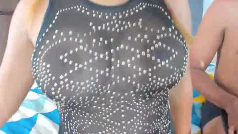 sexy_couple_xx1 online show from 01/10/26, 04:58