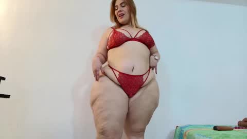 karla           instagram  online show from 02/17/25, 03:09