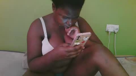 Snapshot of sexy_divana chatting on 02/23/25, 05:34 sexy_divana online show from 02/23/25, 05:34